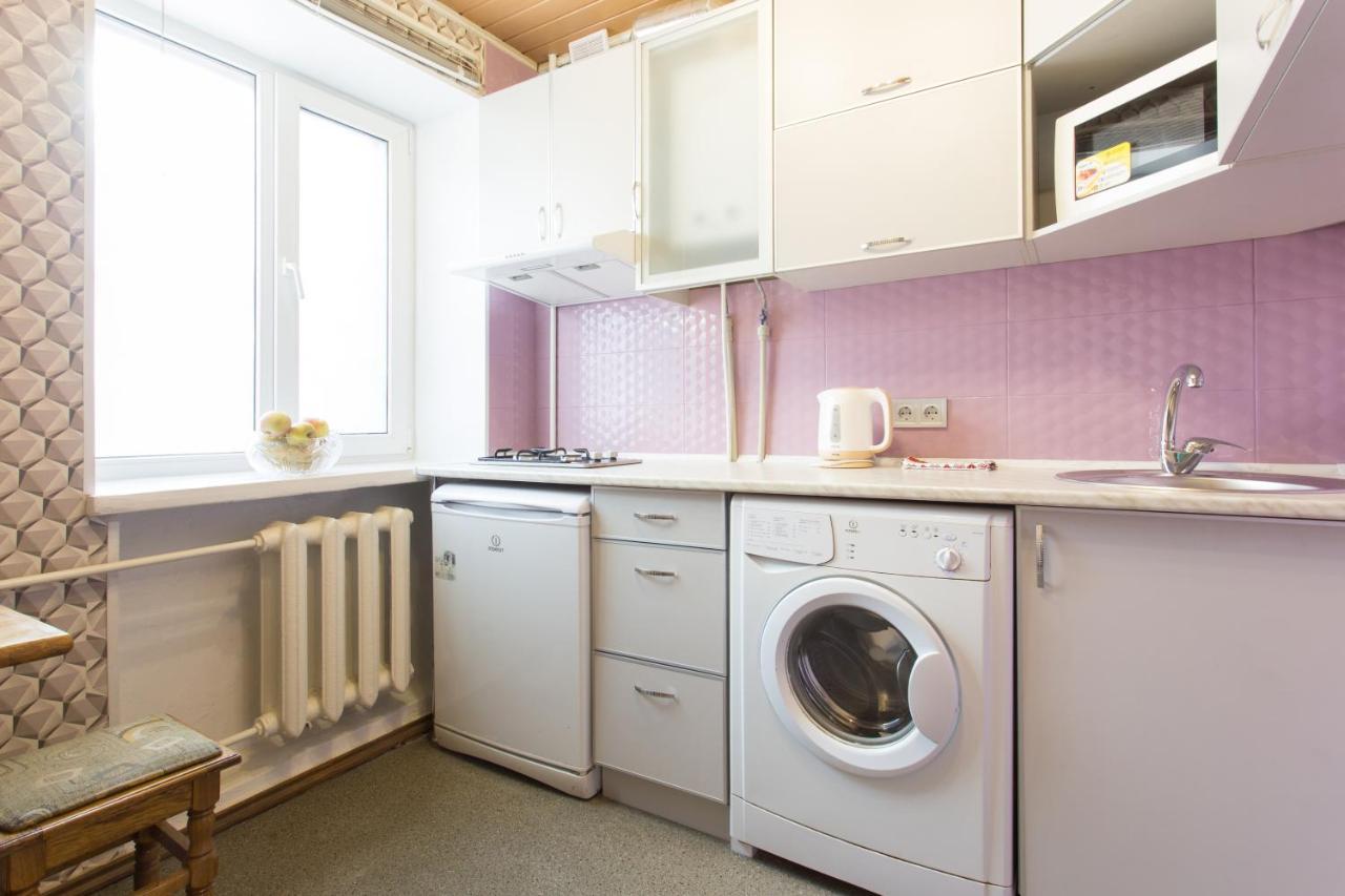 Kosmicheskaya Street Area Apartman Harkov Kültér fotó