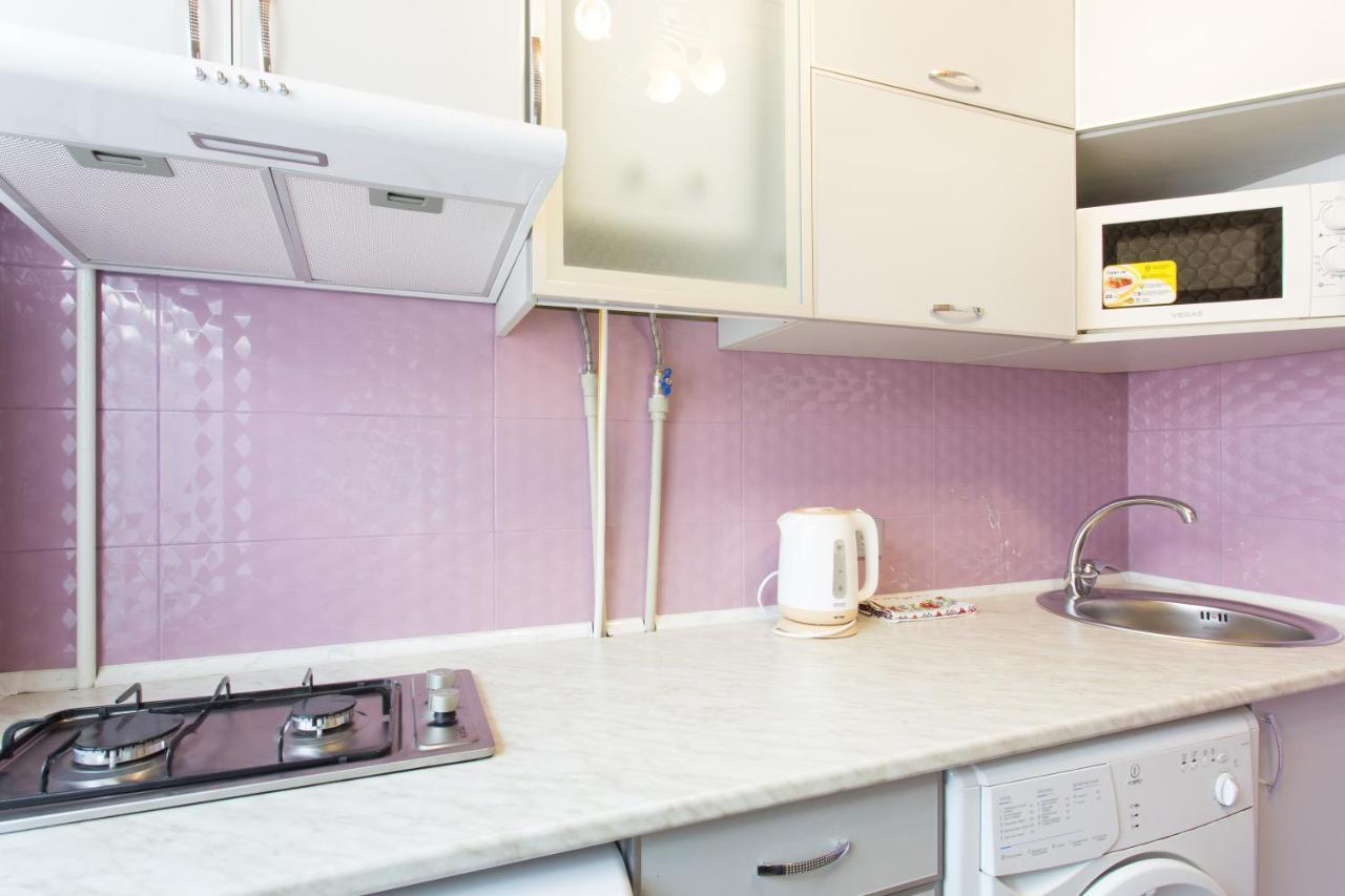 Kosmicheskaya Street Area Apartman Harkov Kültér fotó